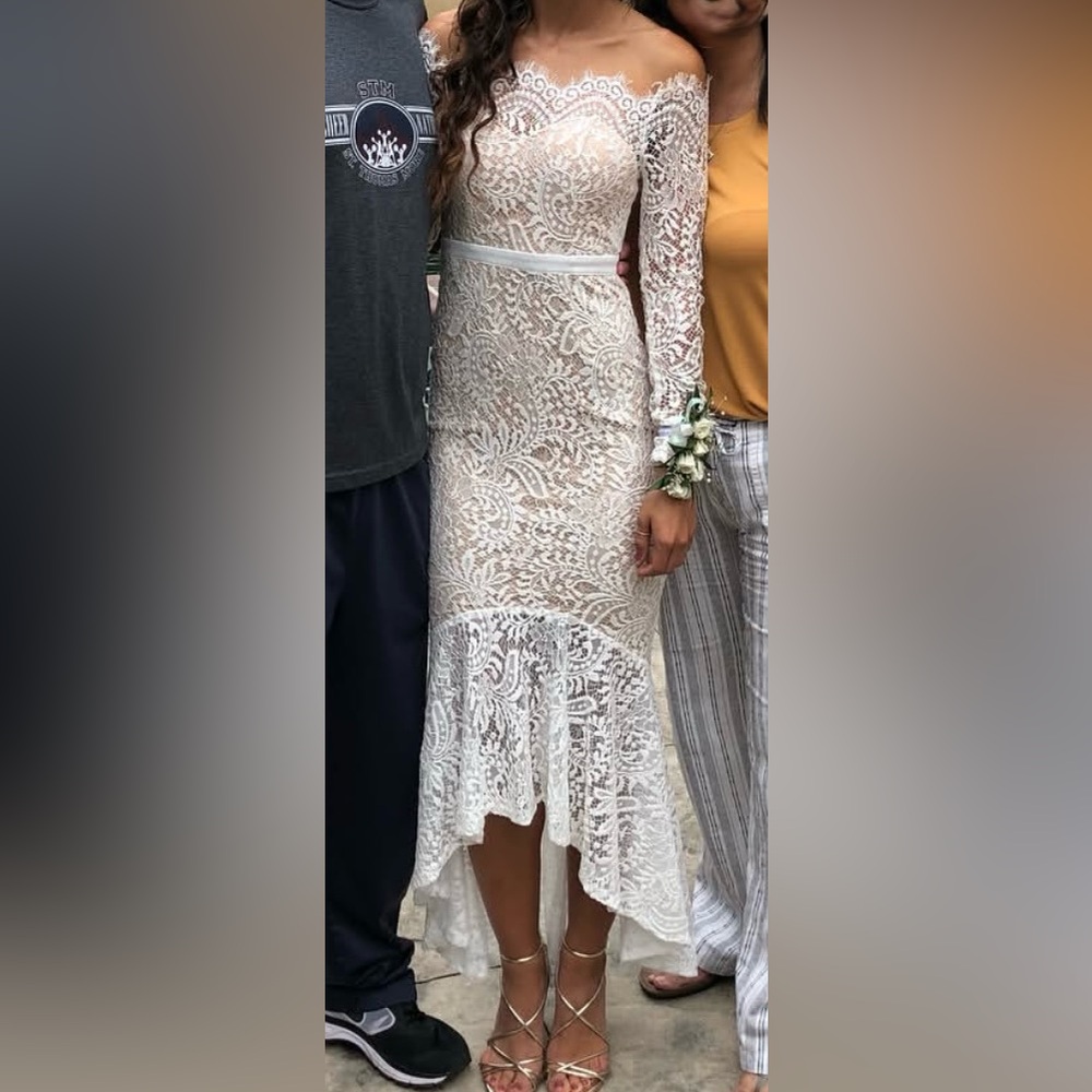 Off-Shoulder Long Sleeve Lace Dress in Cream